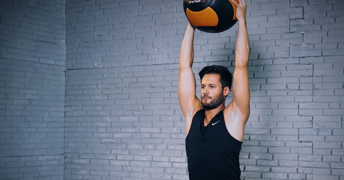 Tutorial: Medicine Ball Squat to Overhead Press