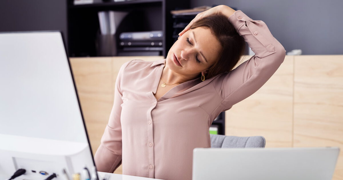 Nackenschmerzen - neck pain - EVO Fitness